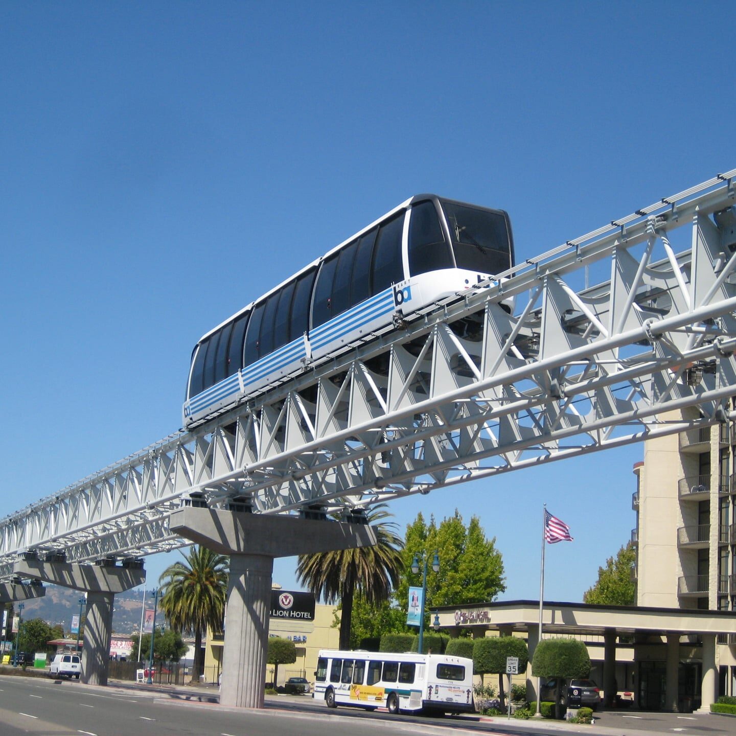 Automated People Mover Doppelmayr Group